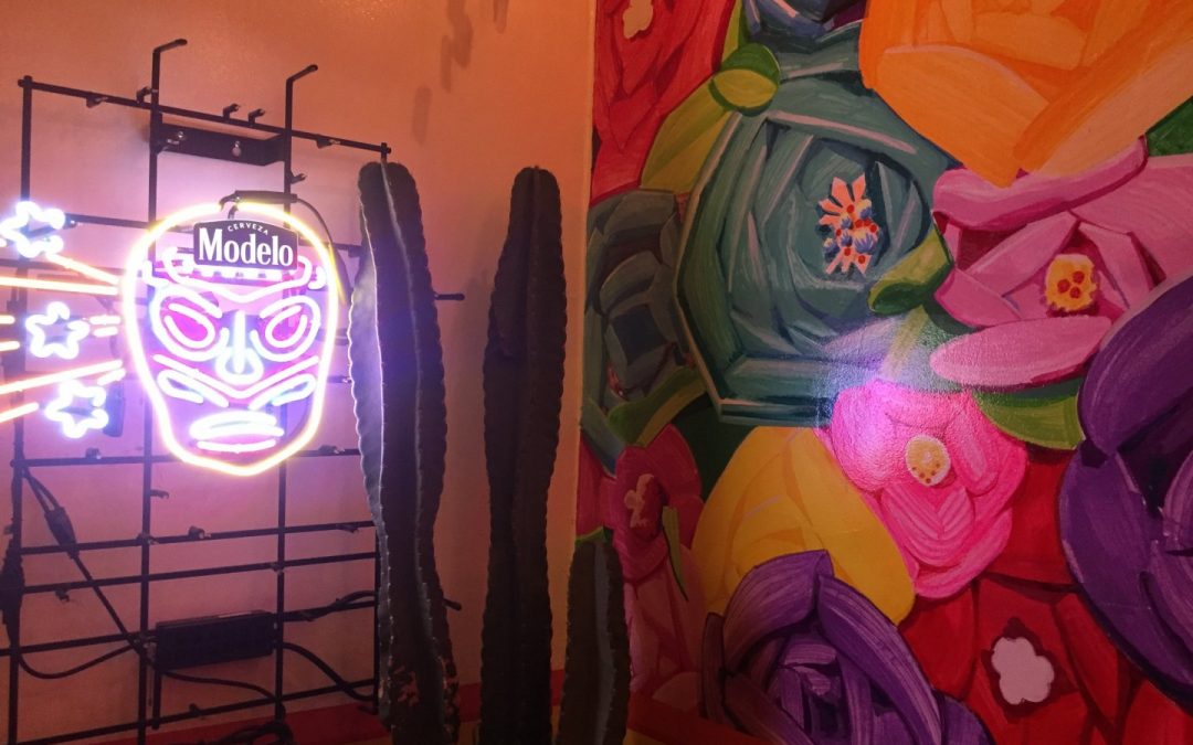 Tacos vs Burritos Cantina