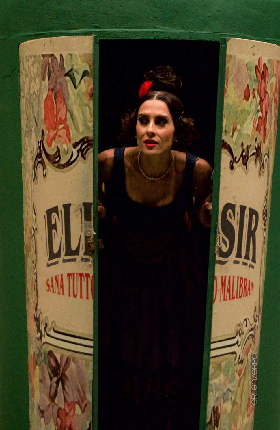 Ópera "Elixir de Amor" de Gaetano Donizetti. Dirección Escénica: Miguel Issa. Fotografía Erlen Zerpa. Ópera "Elixir de Amor" de Gaetano Donizetti. Dirección Escénica: Miguel Issa. Fotografía Erlen Zerpa.