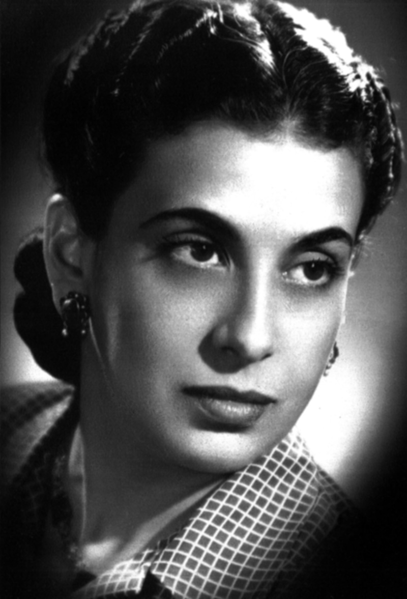 2- Luz Machado BN copia