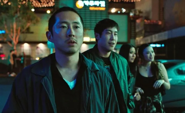 steven-yeun-protagoniza-beef-comedia-oscura-a24-netflix
